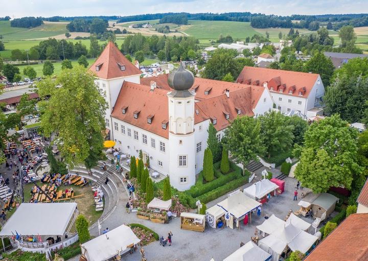 Restaurant - Schlosshotel Neufahrn